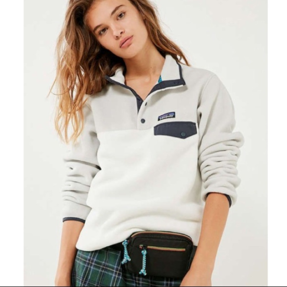 🎄Patagonia Neutral color block Pullover